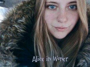 Alice_in_Woner