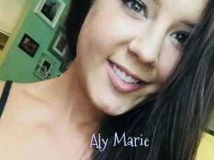 Aly_Marie