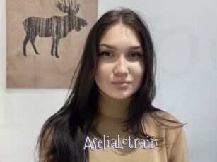 AseliaLotrain