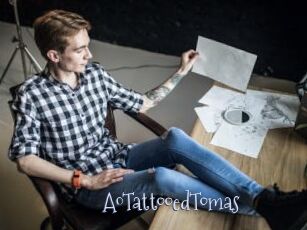 A0TattooedTomas