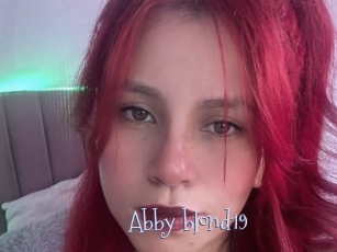 Abby_blond19
