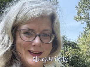 Alicescuriosity