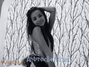Antonnella_parkers