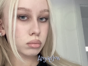Anyaglow