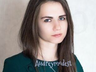 Audreymodest