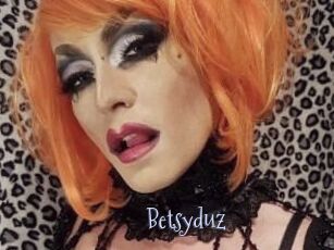 Betsy_duz