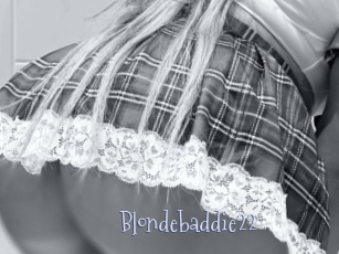 Blondebaddie22