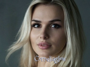 corneliaglow Faceporno