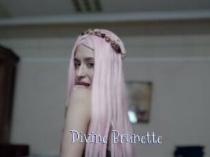 Divine_Brunette
