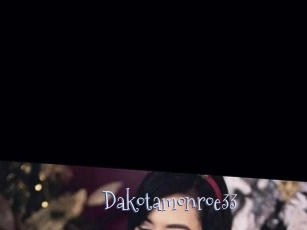 Dakotamonroe33