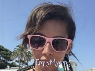 Enj0yMyeong