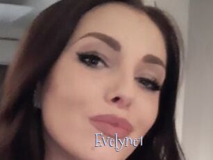 Evelyne1