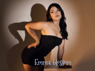 emma_blossom Faceporno