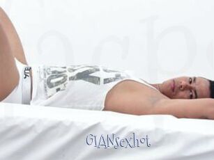 GIANsexhot