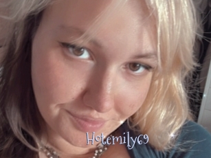 Hotemily69