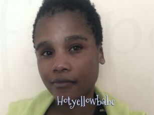 Hotyellowbabe