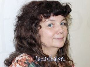 JacinthaLori