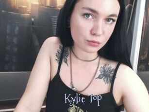 Kylie_Top