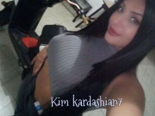 Kim_kardashian7