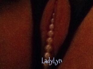 LadyLyn Faceporno