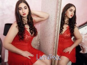 LarraFoxx