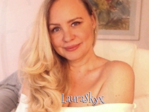 LauraSkyx