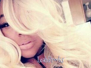 Leah_Brooks