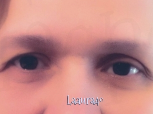Laaura40