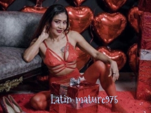 Latin_mature975