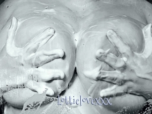 Lottielovexxx