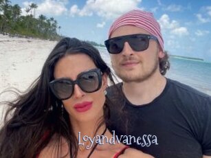 loyandvanessa Faceporno