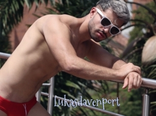 Lukasdavenport