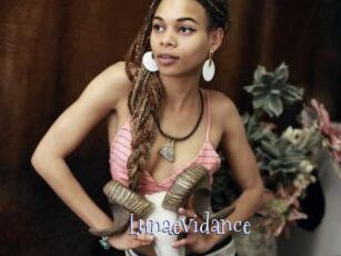 Lunaevidance
