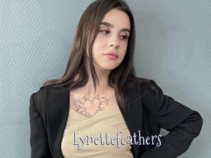 Lynettefeathers