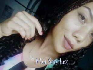 Mia_Sanchez