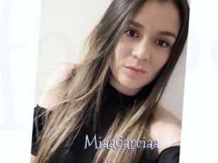 MiaaGarciaa Faceporno
