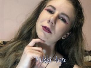 Mikki_chase
