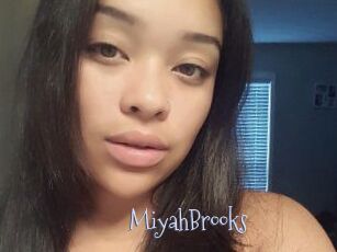 Miyah_Brooks