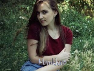 Monikka19