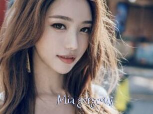 Mia_gorgeous