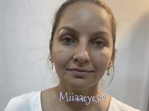 Miiaaeyes99