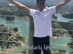 Mutachi_blosom
