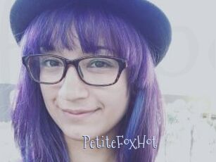 PetiteFoxHot