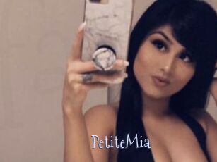 PetiteMia