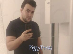 PiggyTomas Faceporno