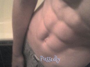 Pussedly