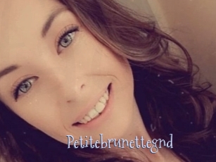Petitebrunettegnd
