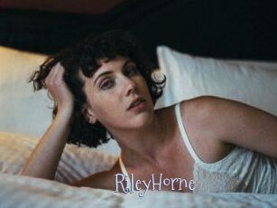 Riley_Horne