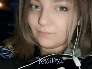 RoxiiFoxii