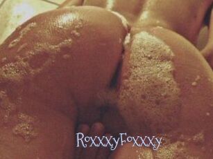RoxxxyFoxxxy